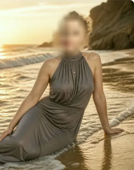 Aada, 40