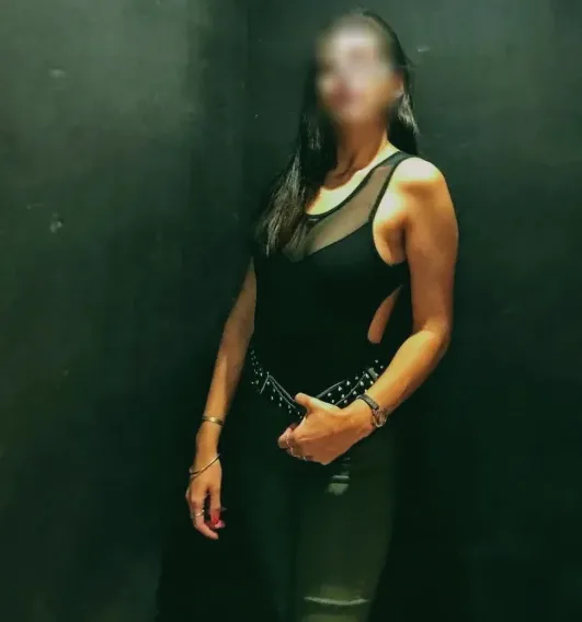 Sari, 26