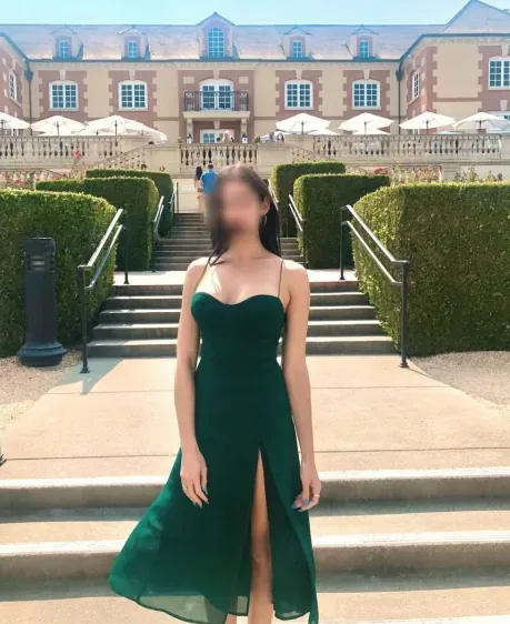 Susanna, 32